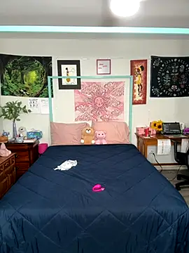 DaisyMynx online show from 11-09-25, 03:21