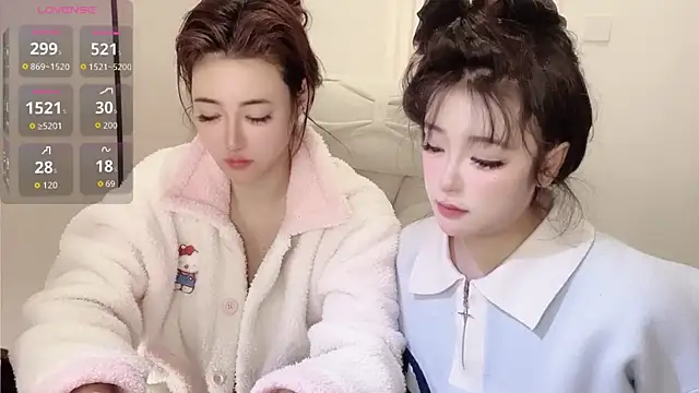 Kinadolly online show from 12-15-25, 12:22