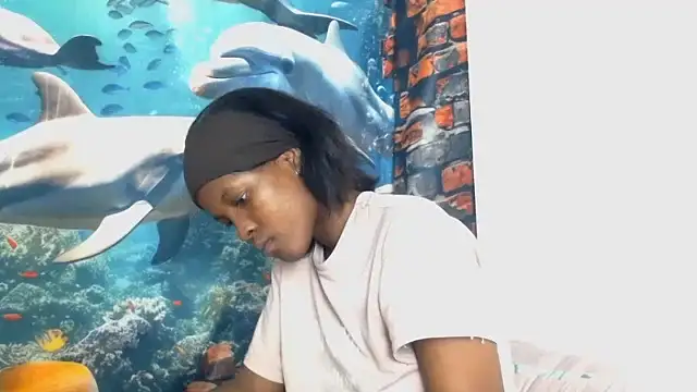 AfricanBarbiee69 online show from 06-11-26, 07:44