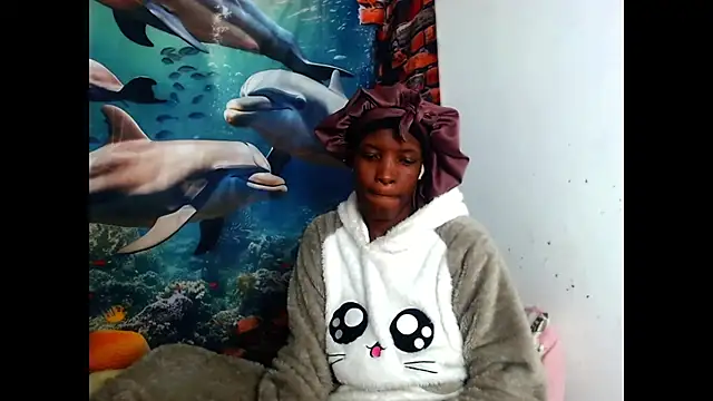 Snapshot of AfricanBarbiee69 chatting on 06-08-26, 06:30 AfricanBarbiee69 online show from 06-08-26, 06:30