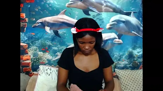 Snapshot of AfricanBarbiee69 chatting on 05-15-26, 07:50 AfricanBarbiee69 online show from 05-15-26, 07:50