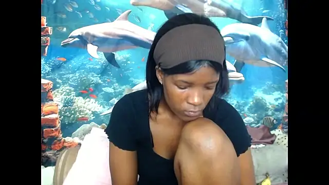Snapshot of AfricanBarbiee69 chatting on 05-26-26, 11:41 AfricanBarbiee69 online show from 05-26-26, 11:41