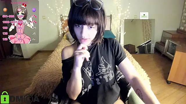 A Skyy online show from 04-10-26, 07:21