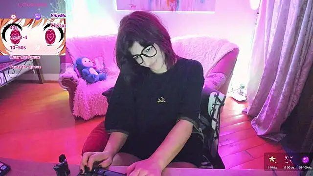 A Skyy online show from 06-21-26, 08:47