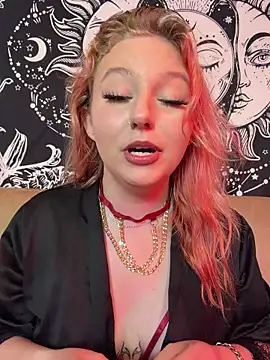 Snapshot of Onlymiasophie chatting on 02-28-26, 07:35 Onlymiasophie online show from 02-28-26, 07:35