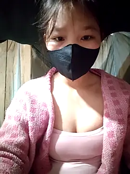 linh-miu99 online show from 01-05-26, 06:33