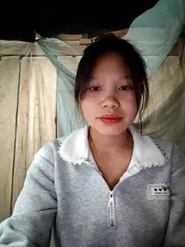 Snapshot of linh-miu99 chatting on 03-03-26, 01:40 linh-miu99 online show from 03-03-26, 01:40