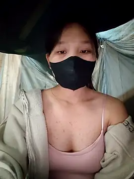 Snapshot of linh-miu99 chatting on 01-19-26, 06:17 linh-miu99 online show from 01-19-26, 06:17