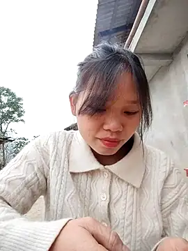 Snapshot of linh-miu99 chatting on 02-11-26, 08:47 linh-miu99 online show from 02-11-26, 08:47