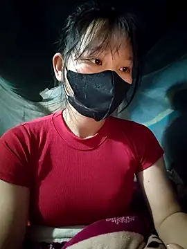 linh-miu99 online show from 12-19-25, 05:21