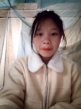 Snapshot of linh-miu99 chatting on 02-08-26, 08:06 linh-miu99 online show from 02-08-26, 08:06