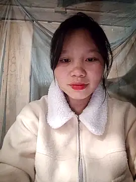 Snapshot of linh-miu99 chatting on 02-20-26, 02:08 linh-miu99 online show from 02-20-26, 02:08