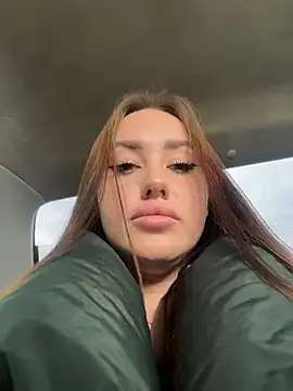 KiraSunshine online show from 04-19-26, 06:36