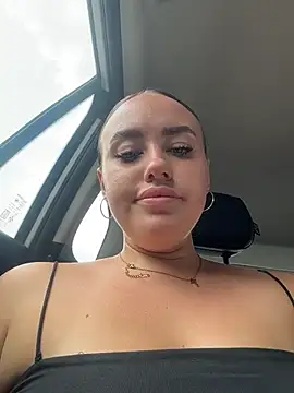 KiraSunshine online show from 03-16-26, 05:44