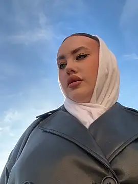 KiraSunshine online show from 11-01-25, 03:24