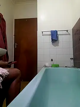 Hotcougar online show from 12-14-25, 08:09