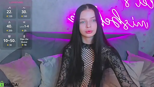 Snapshot of Eva_Mayers chatting on 02-01-26, 11:47 Eva Mayers online show from 02-01-26, 11:47