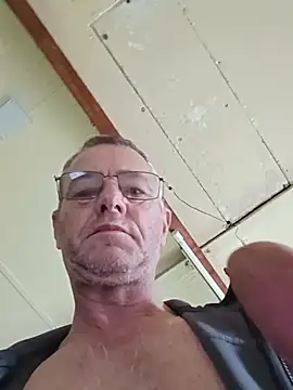 Sexyfab65 online show from 05-13-26, 10:33