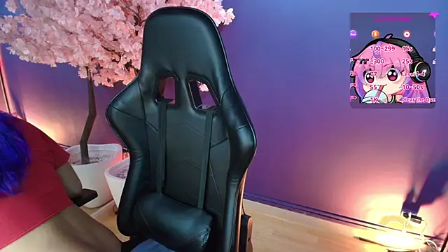 LuanEter online show from 12-14-25, 02:00