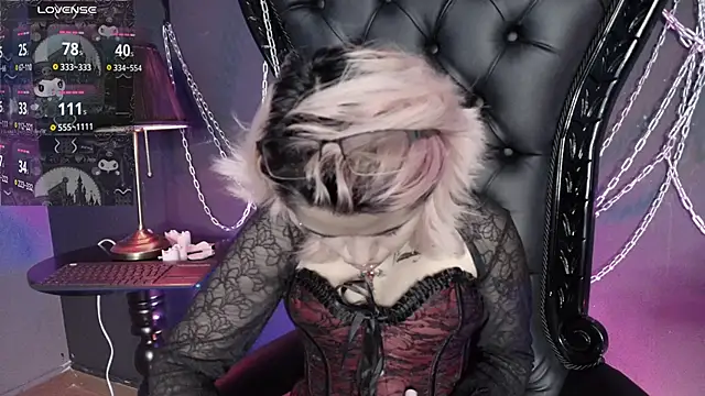 Navier   online show from 04-15-26, 03:23