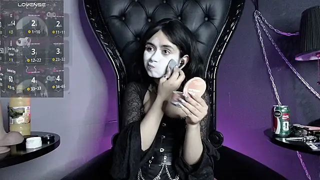 Navier   online show from 06-03-26, 04:02
