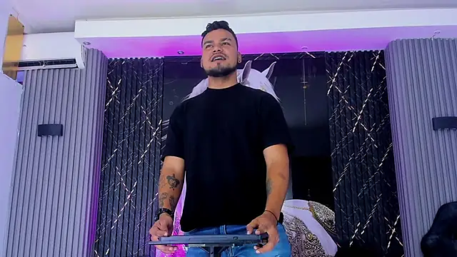 handsome boys22 online show from 12-19-25, 12:07