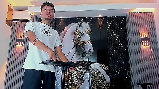 handsome boys22 online show from 10-27-25, 12:28