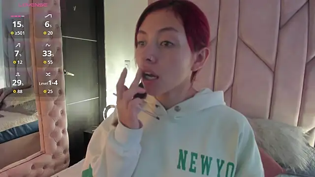 melanie roux   online show from 10-31-25, 12:02