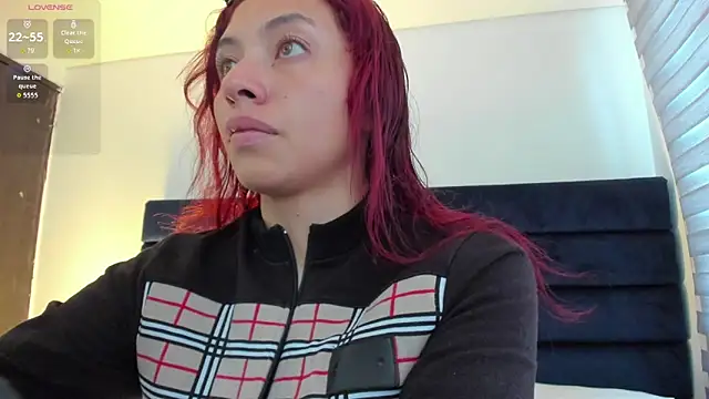 melanie roux   online show from 03-11-26, 12:21