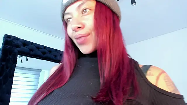 melanie roux   online show from 05-27-26, 12:23