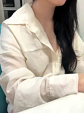 Minhee22 online show from 11-10-25, 04:56