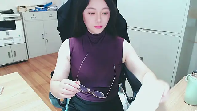 OL-Bai-Jie online show from 05-25-26, 01:38