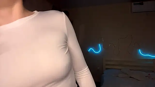 MyraLitterers online show from 04-08-26, 04:19