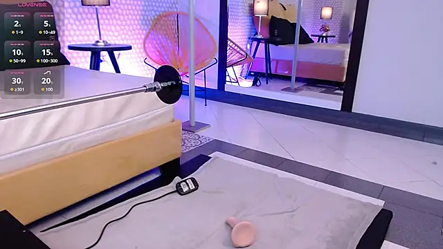 SashaaVixen online show from 11-27-25, 11:43