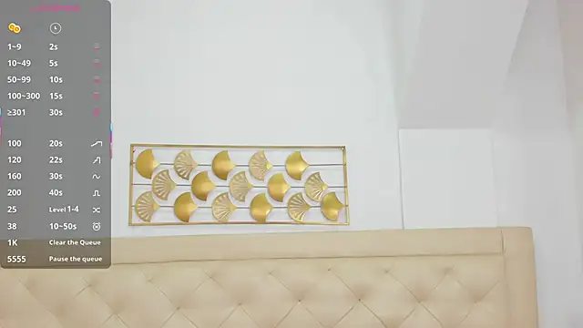 lucia lorenz online show from 12-18-25, 11:36