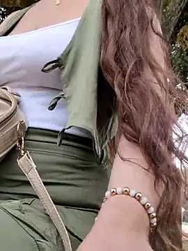 Catalina-Thompson online show from 02-05-26, 03:41