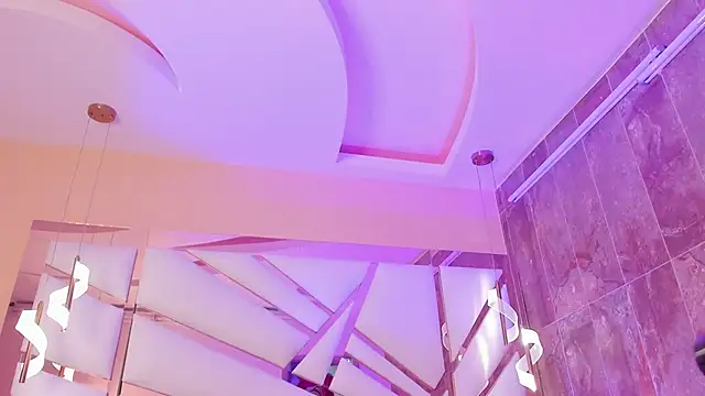 Catalina-Thompson online show from 04-17-26, 11:57