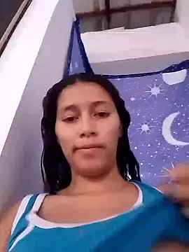 Kiittyy doll online show from 10-17-25, 09:27