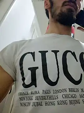 16enes16 online show from 10-30-25, 03:53