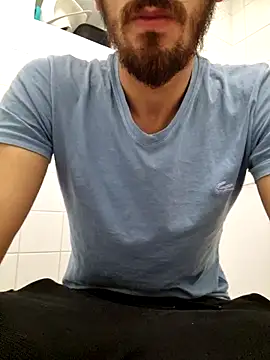 16enes16 online show from 11-17-25, 06:45