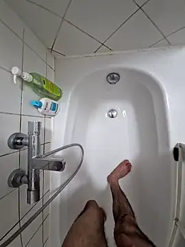 16enes16 online show from 11-16-25, 07:29