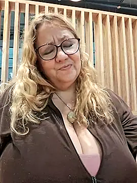 JennyInVegas online show from 01-31-26, 07:12