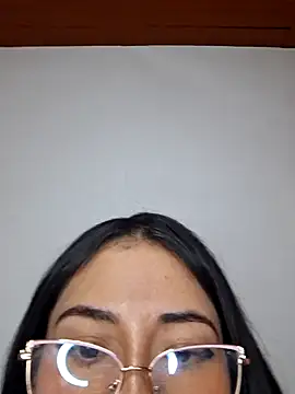 chloebrownn03 online show from 11-21-25, 10:42