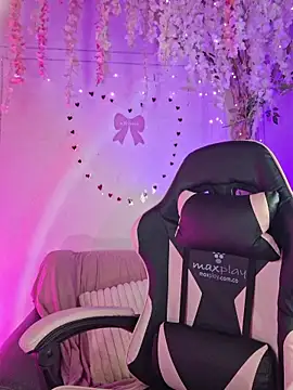 chloebrownn03 online show from 02-19-26, 01:13