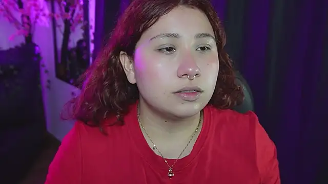 littlee red online show from 05-25-26, 08:18