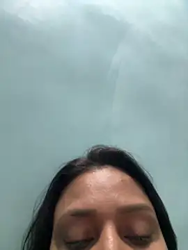 heenashai online show from 12-21-25, 05:58