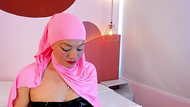 SophiaBeckerr online show from 11-04-25, 07:50