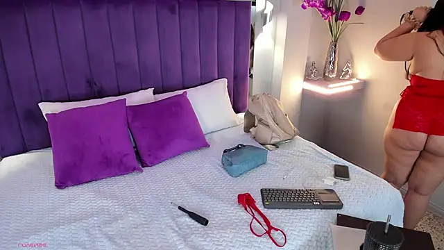 Dakota jhons1 online show from 03-12-26, 06:23