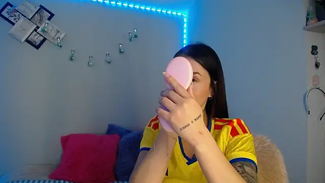 Emma sweet hot online show from 06-17-26, 04:06