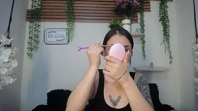 Emma sweet hot online show from 03-31-26, 05:59